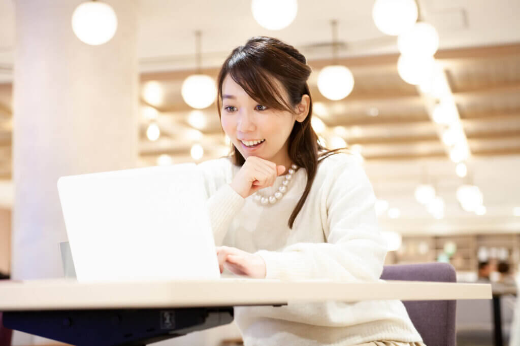 AIとは?進化の歴史と仕組みを理解してビジネスへ活用しよう!